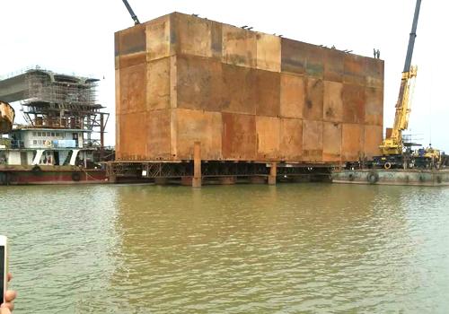 水下桩墙切割拆除